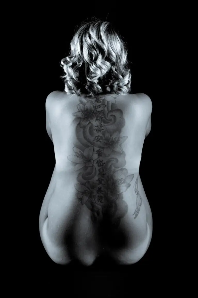 Fotoaktion Rückentattoo im Fotostudio Keepsmile, Castrop-Rauxel