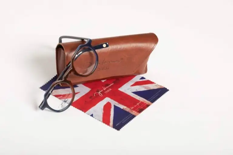 Produktfotografie Brille durch das Fotostudio Keepsmile, Castrop-Rauxel, zwischen Dortmund, Herne und Bochum