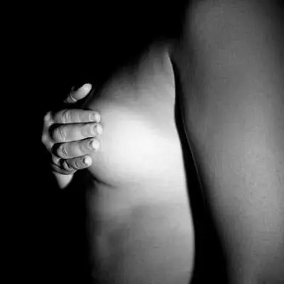 Bikinistreifen bei Aktfotos / erotischen Fotos